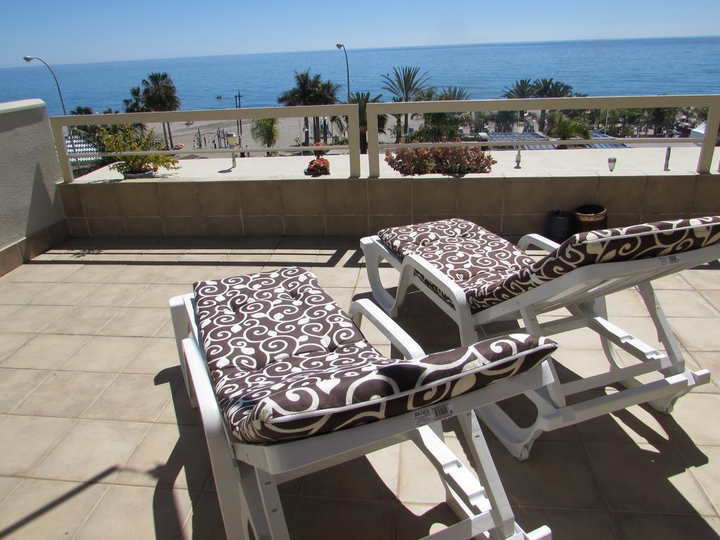 Home4Holidays Nerja Kamer foto